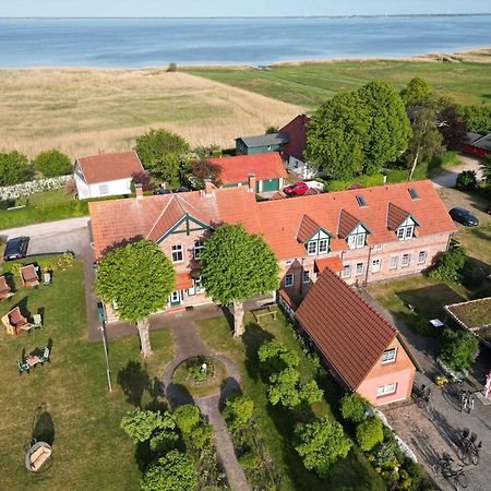Hotel/Pension Bradhering Ahrenshoop Exterior foto